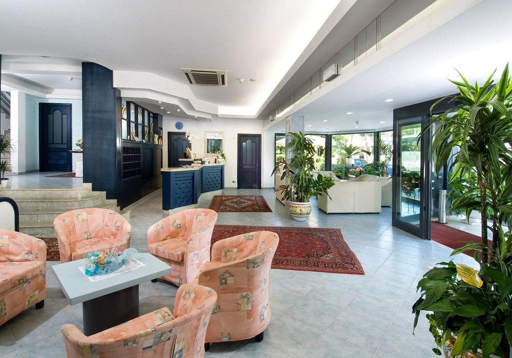 Hotel Clipper Giulianova Dış mekan fotoğraf