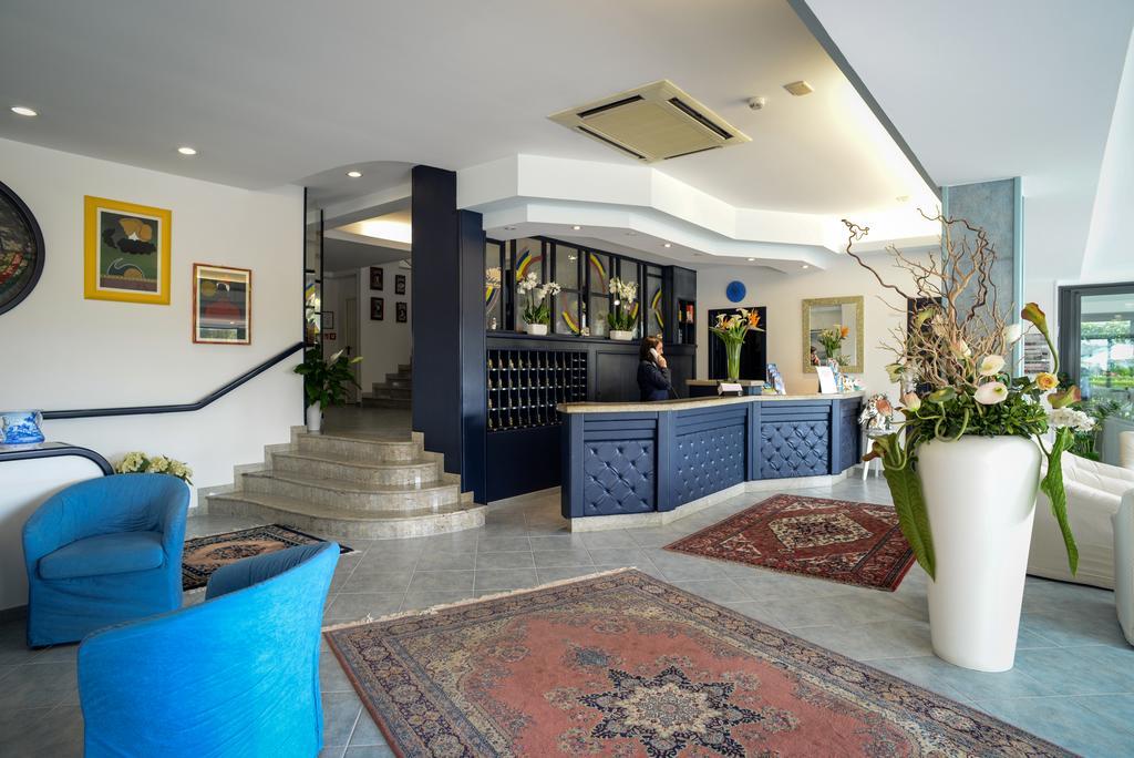 Hotel Clipper Giulianova Dış mekan fotoğraf