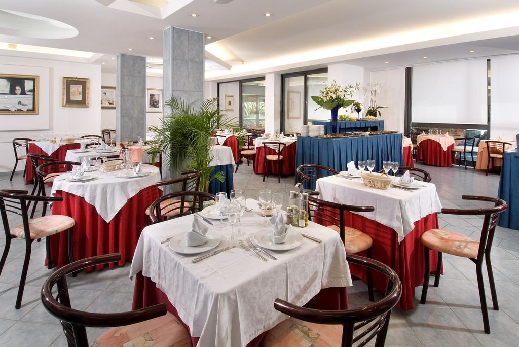 Hotel Clipper Giulianova Dış mekan fotoğraf
