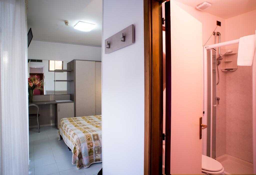 Hotel Clipper Giulianova Dış mekan fotoğraf